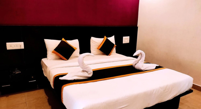 Yuvraj Galaxy Inn, Book Feriehus Sommerhuse i Mysore, Hytte