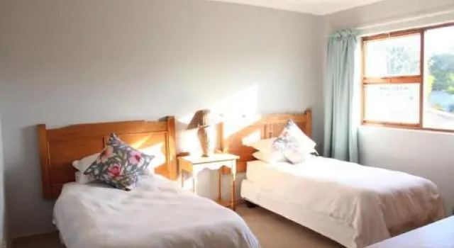 Cozy Family Home PE, Buchen Sie Hotel Port Elizabeth Central 