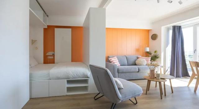 Modern Studio on the 8th Floor Near the sea, Prenota Hotel Hotel a Fiandre Occidentali con parcheggio, Parcheggio