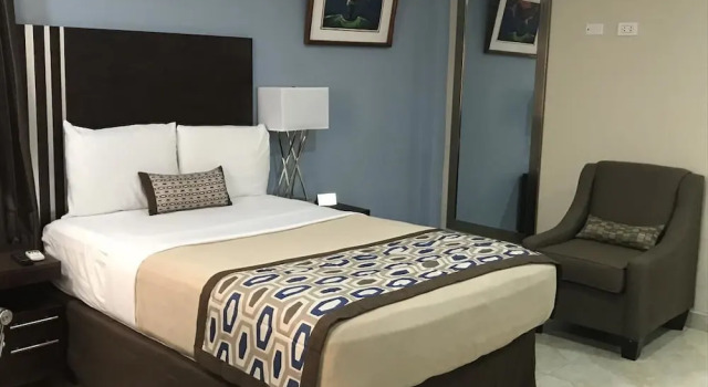 Номер Deluxe Millennium Guest House & Suites