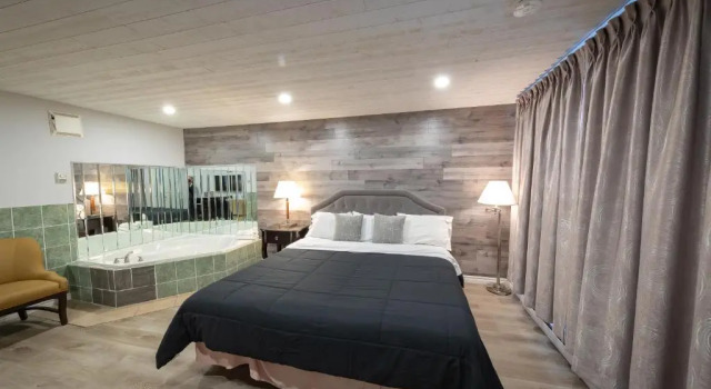 Люкс Choice Inn by the falls