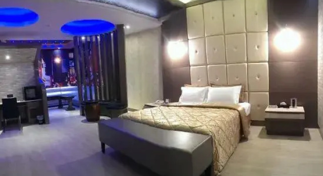 Wind Hotel Nan Tse Branch, Buchen Sie Hotel Nanzi Kaohsiung