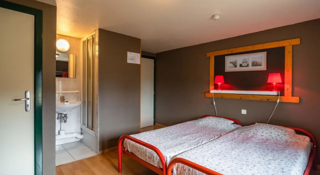 Retreat in Ardennes Wooden Area, Close to Lige, Spa and Luxembourg, Брондау Резорт Vielsalm Land of Vielsalm and Gouvy