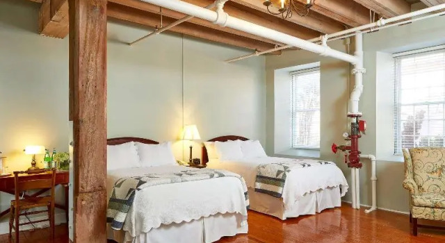 Номер Accessible The Historic Brookstown Inn, Trademark Collection by Wyndham