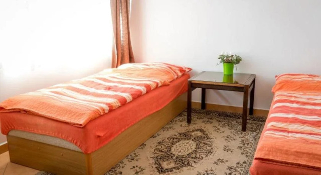 Alton garni hotel, Забронировать Отель Отели Ческе-Будеёвице 3 звезды, рядом с South Bohemian Motorcycle Museum, 3*