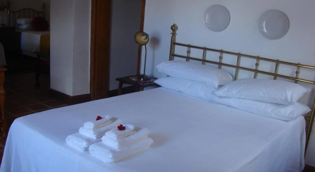 Advocates Manor Guest House, Забронировать Гостевой дом Гостевые дома Оудсхорн, рядом с Ateljee Thijs Nel Gallery, Гостевой дом