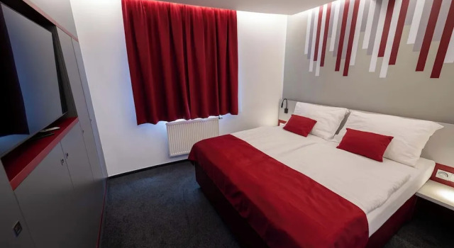 Полулюкс Hotel Villa EDEN