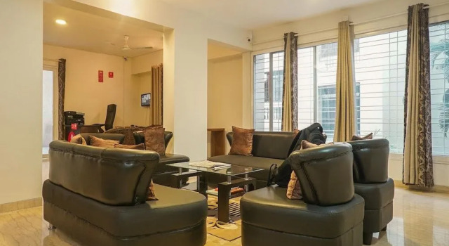 OYO 13467 Hotel FC 16 Suites, Забронировать Отель Отели штата Махараштры с завтраком, Завтраки