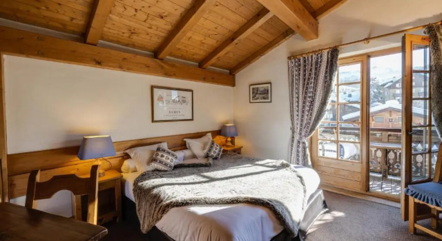 Четырёхместный номер Standard Hôtel La Grange dArly