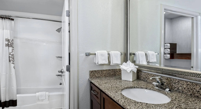 Люкс с 2 комнатами Residence Inn by Marriott San Antonio SeaWorld / Lackland
