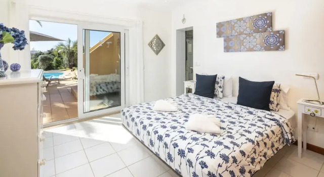 Townhouse at Vale de Milho Golf, Забронировать Дом для отпуска Отели Карвоэйру с парковкой, Парковка