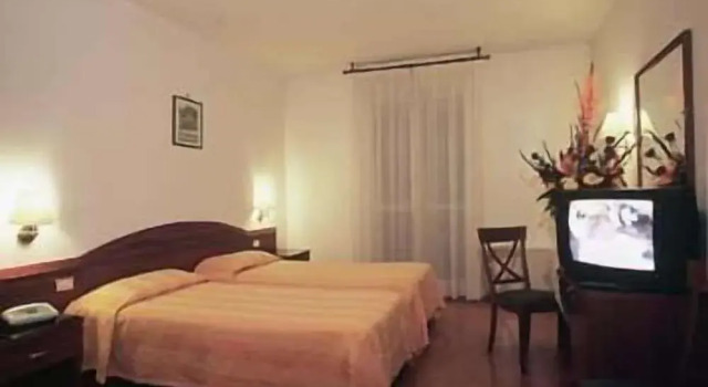 Hotel Park Venezia, Забронировать Отель Стра Brenta Riviera, рядом с Villa Pisani Nationa Museum