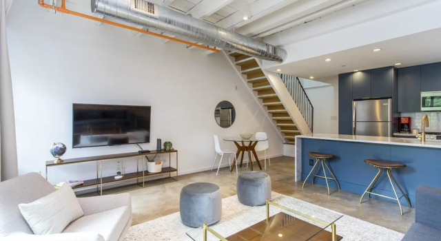 Inventors Loft 3 - Relax/play/explore- Center City
