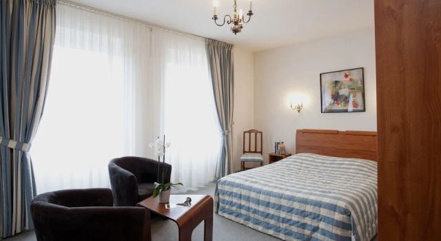 Superior Vierer Zimmer Logis Hotel-Restaurant De La Poste