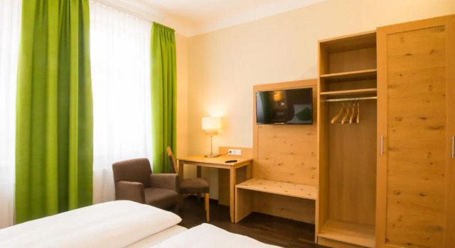 Двухместный номер Standard с балконом Hotel Brauereigasthof Amberger