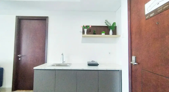 Simple 1Br Near Mall At Grand Sungkono Lagoon Apartment