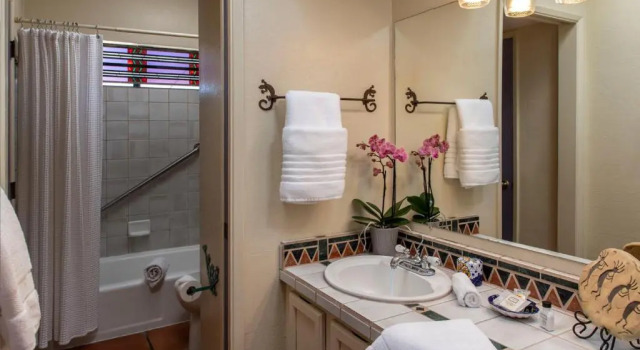 Suite Adobe Rose Inn