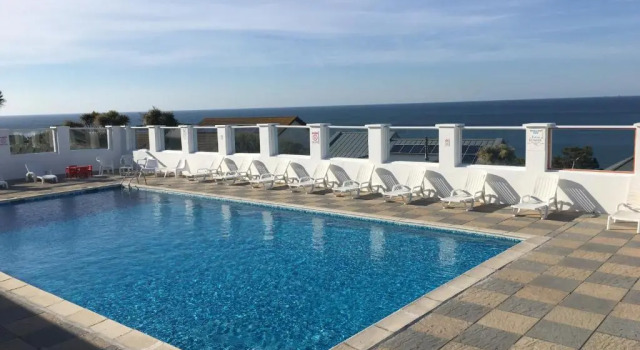 34 Surfview Beach House, Boek Hotel Hotels in Merseyside met zwembad, Zwembad