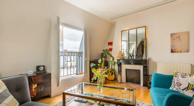 Rooftop Views By the Canal Saint-martin, Забронировать Отель 11-й округ: Бастилия Париж, рядом с Курон