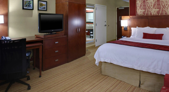 Двухместный номер Standard Courtyard by Marriott Boone