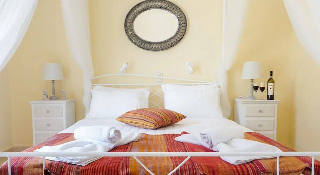 Двухместный номер Standard Цокольный этаж с балконом Cubaneros Holiday Inn