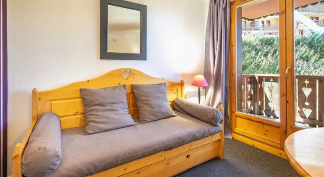 Peaceful Alpine Retreat in Risoul