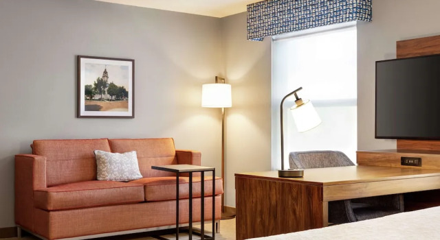 Люкс Hampton Inn & Suites Valparaiso