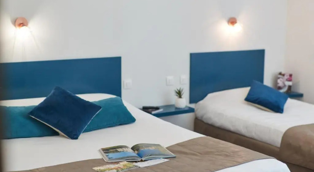 Трёхместный номер Standard Hotel De La Pommeraie