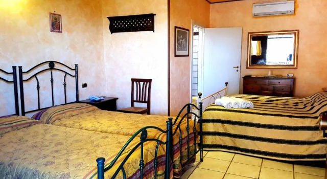 Четырёхместный номер Standard Hotel Villa Elisabetta