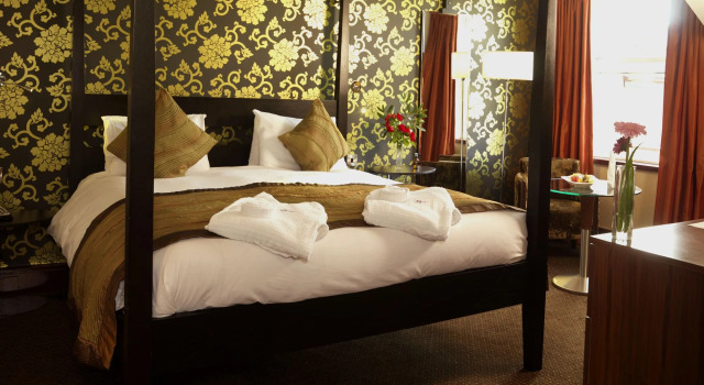 The Cheltenham Chase Hotel - QHotels, Rezervasyon Tatil Köyü Merseyside resort oteller, Tatil Köyü