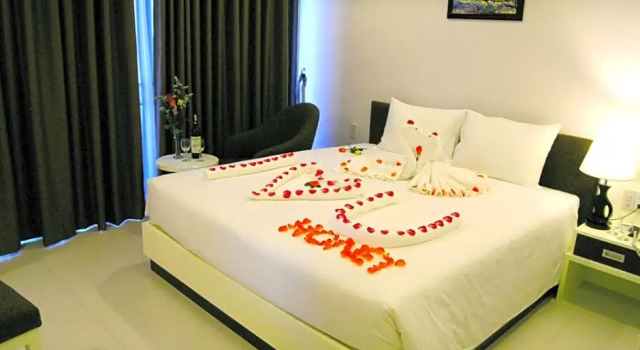Двухместный номер Deluxe Sophia Central Nha Trang Hotel by HT