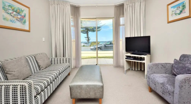 Люкс Цокольный этаж c 1 комнатой Shoreline Motel