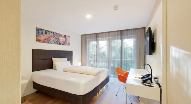 Номер Comfort с балконом K-Apart Hotel & Boardinghouse