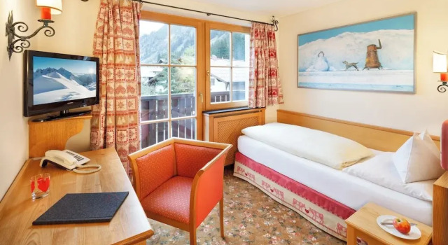 Hotel Lech, Забронировать Отель СПА-отели Лех, рядом с Горнолыжный подъемник Шлосскопфбан, SPA-услуги