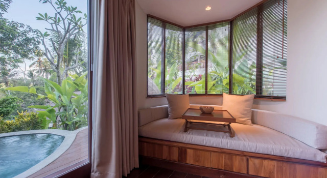 TanaDewa Resort Ubud Bali By Cross Collection, Rezerwuj Ośrodek wypoczynkowy Hotele w Gianyar z basenem, Basen