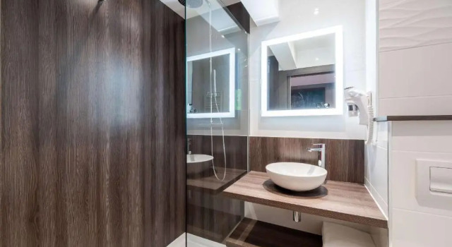 Двухместный номер Superior Hôtel Le Kennedy, Clermont-Ferrand, The Originals Relais