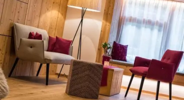 Helmhotel, Забронировать Отель Сан-Кандидо Hochpustertal Valley