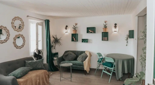 Grand studio, vue mer centre ville carte parking