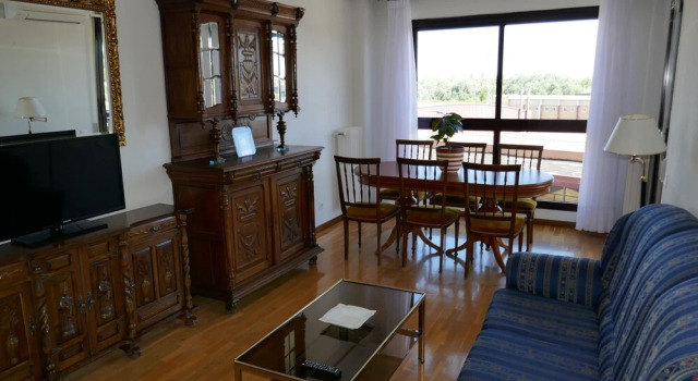 Ciudad Deportiva Apartment, Забронировать Апартаменты/квартира Апартаменты Самора, рядом с Железнодорожный вокзал Национальной сети железных дорог Испании в Саморе, Апартаменты/квартира