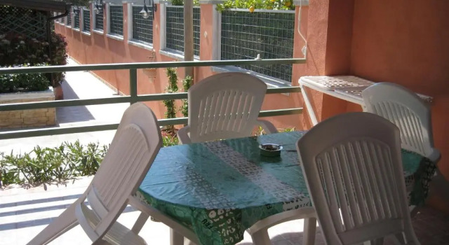 Коттедж с 2 комнатами Casa Vacanze Mimose