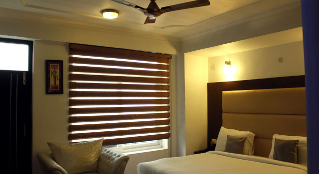 OYO Rooms Bhagsu Waterfall, Забронировать Отель Мак-Леод-Гейндж штат Химачал-Прадеш