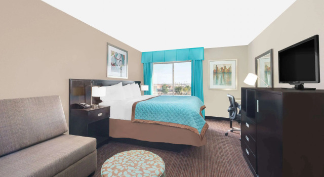 Wyndham Garden Midland, Book Hotel Midland Texas