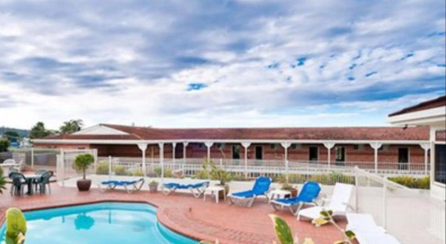 Полулюкс Merimbula Sapphire Motel