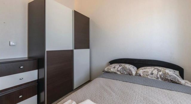 Stunning Home in Novigrad With Wifi and 4 Bedrooms, Varaa Hotelli Paolija Istria