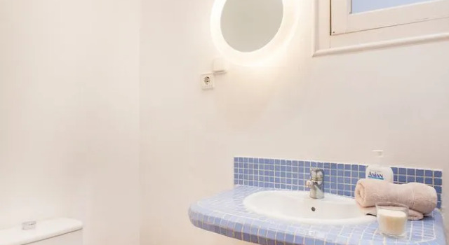 Stylish Arago in the heart of BCN, Забронировать Отель Отели Барселоны 3 звезды, рядом с Уркинаона, 3*