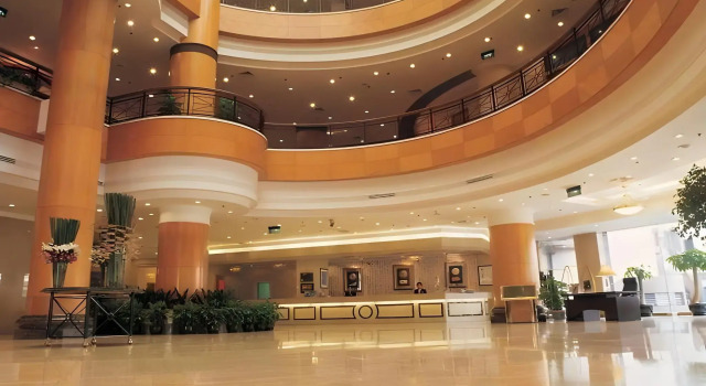 Park Inn by Radisson Shanghai Downtown, Book Hotel Hotels in Shanghai Area with Parking, Parking