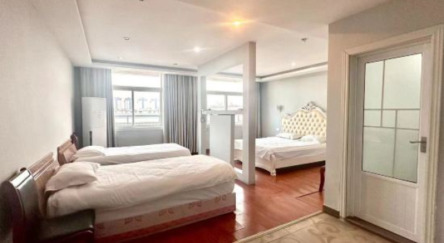 Leyu Hotel(Sui Xi Phoenix Store), Prenota Hotel Hotel a Anhui con parcheggio, Parcheggio