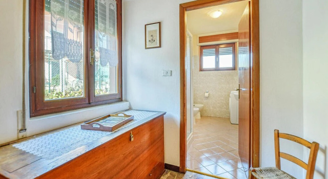 Awesome Home in Cremia With 3 Bedrooms, Book Hotel Cremia Como