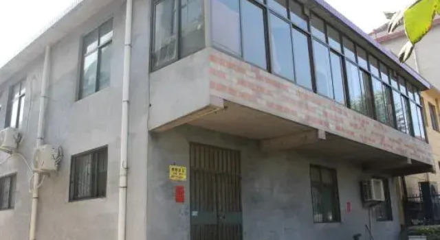 Fengyi Homestay, Prenota Hotel Hotel a Shandong con parcheggio, Parcheggio