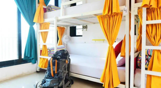 Кровать в общем номере (женский номер) goSTOPS Mumbai - Hostel